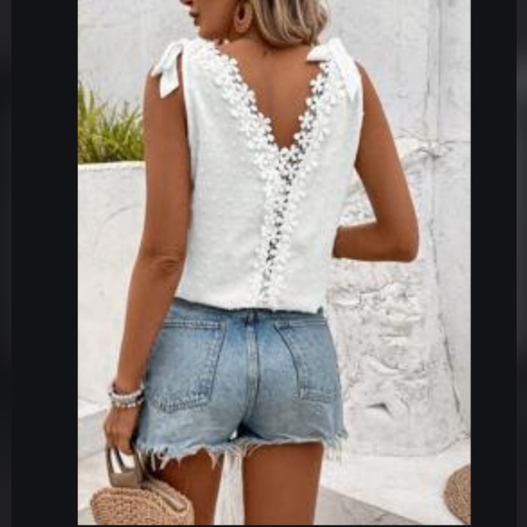 Shein White Blouse NWT - Picture 3 of 3